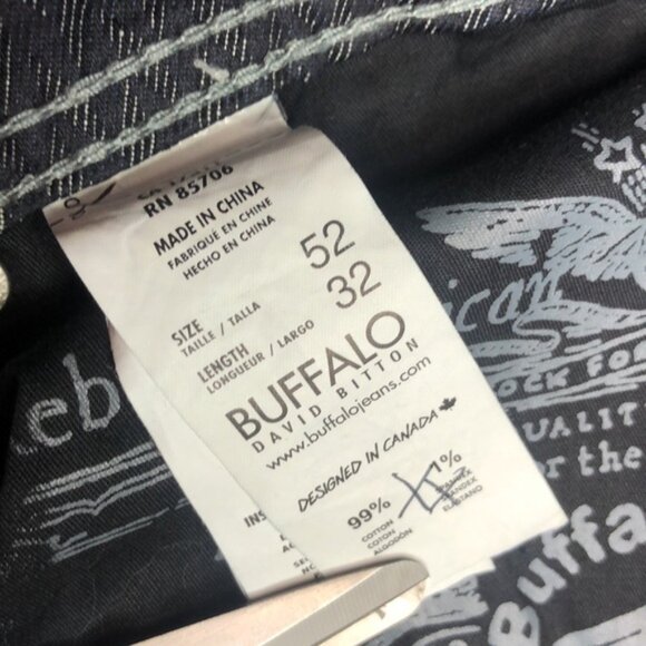 MENS DAVID BITTON SIX-X SLIM STRAIGHT JEANS 52x32 ⭐️ - Picture 7 of 10